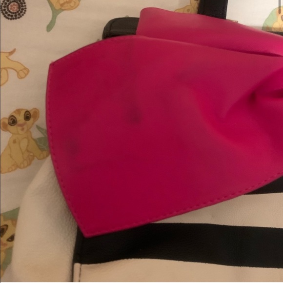 Betsy Johnson bag - Picture 2 of 3